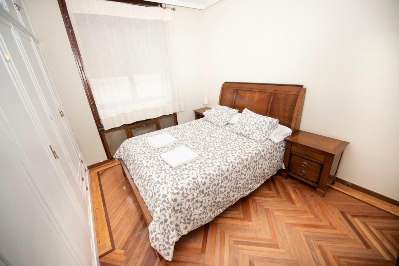 Espacios Blanco Santiago - Con Parking. Apartment Valladolid Exterior photo